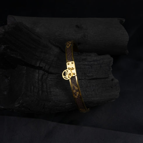Rose Noir Charm Bracelets
